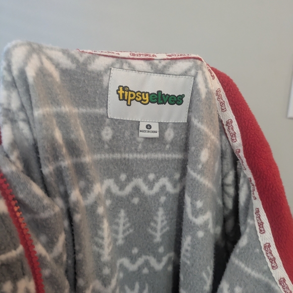 Tipsy Elves Gray and Red Men's Sweater - Picture 1 of 3